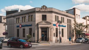 Commonwealth Bank